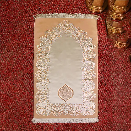 Silk Janamaz With Bag - Foldable Travel Prayer Mat - Color Pink